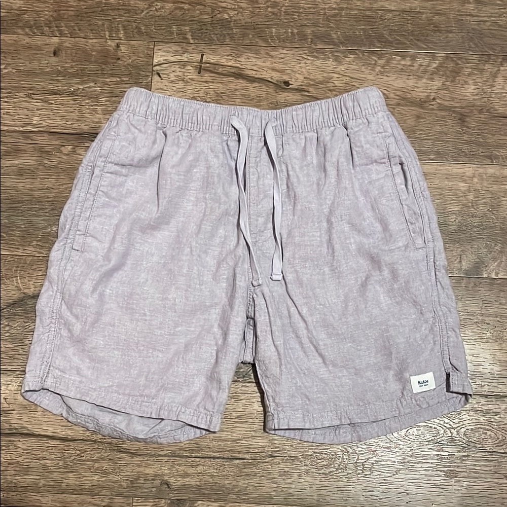 Katin light lavender linen shorts with elastic waist band men’s small